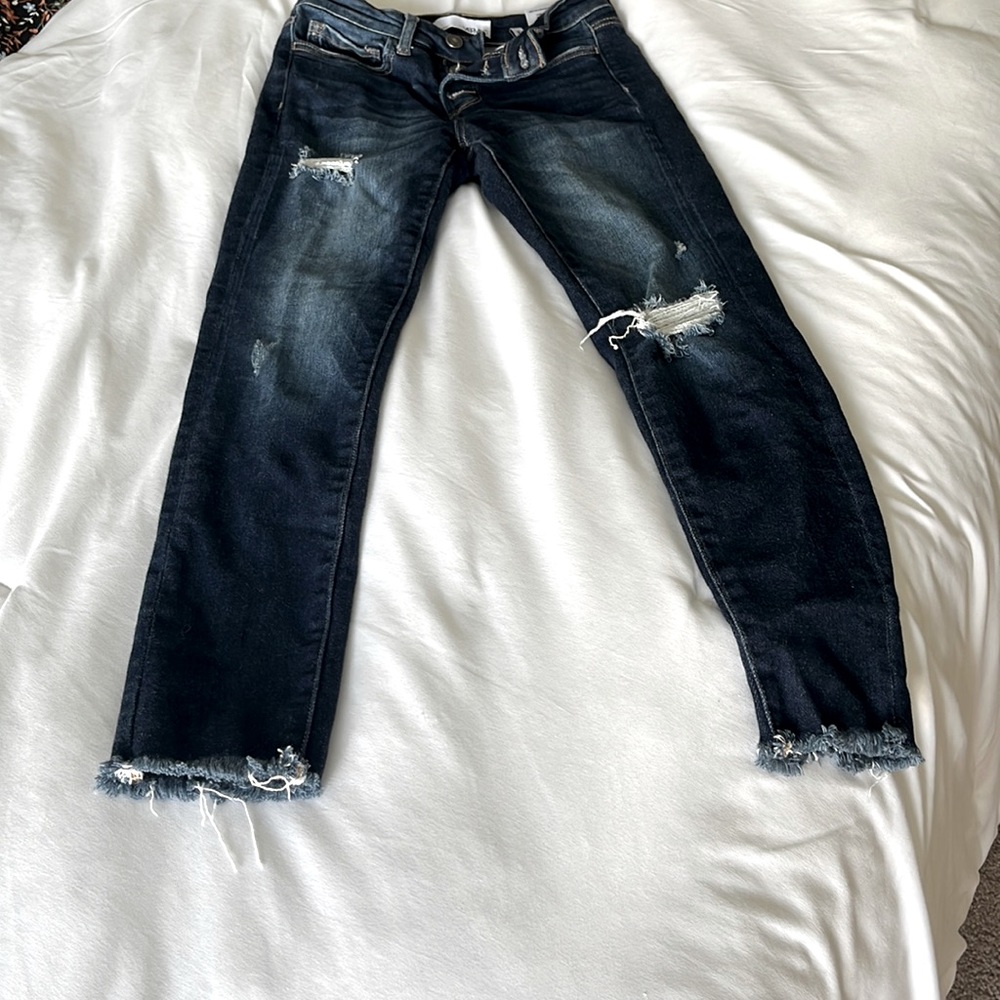 Vervet Jeans.  Button front. Size 25